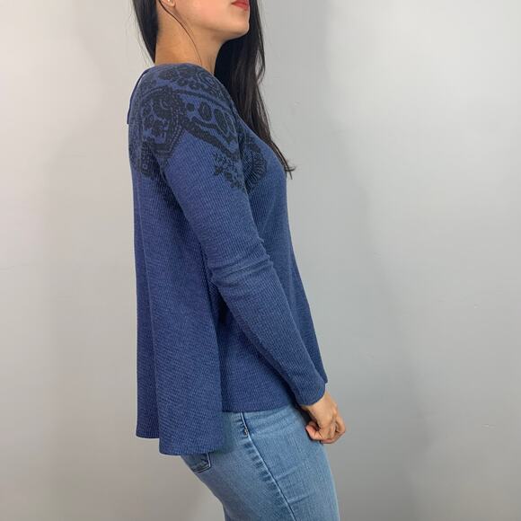 We The Free Blue Flowy Thermal Sweater - Picture 3 of 8